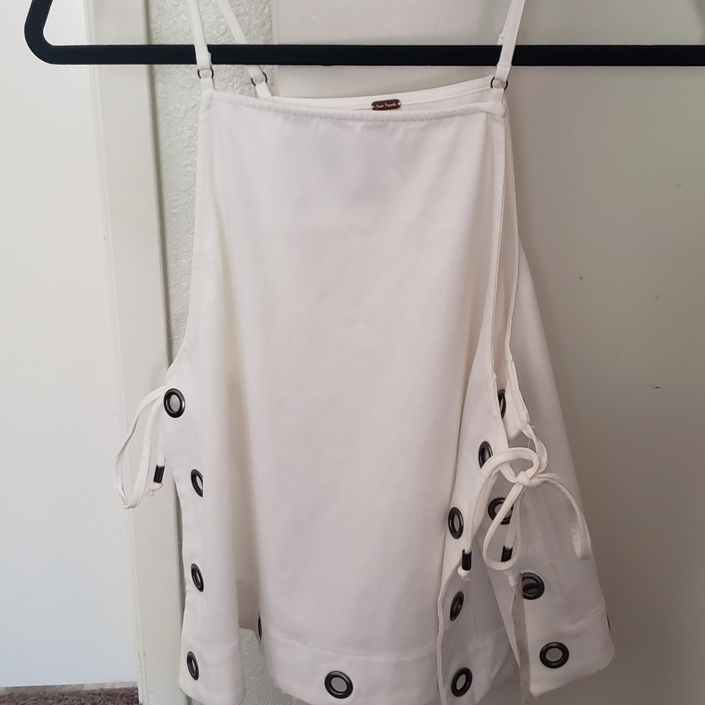 New, ivory, grommet tank
